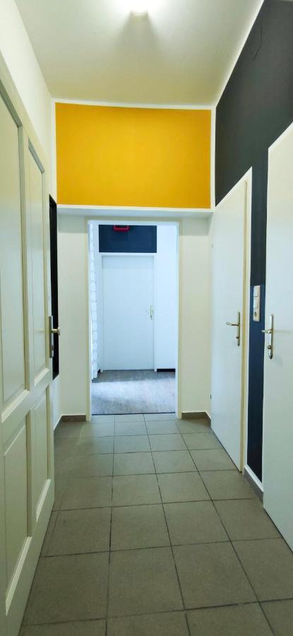 Highlight Apartment Naschmarkt Виена Екстериор снимка