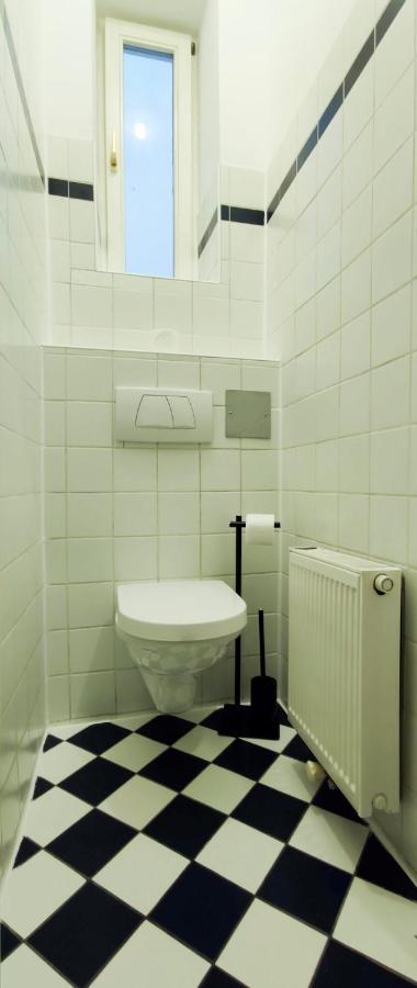 Highlight Apartment Naschmarkt Виена Екстериор снимка